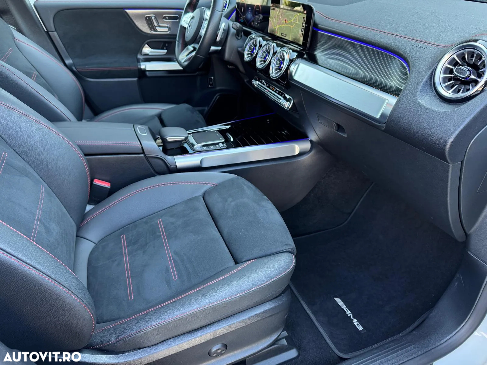 Mercedes-Benz EQB 300 4MATIC - 10