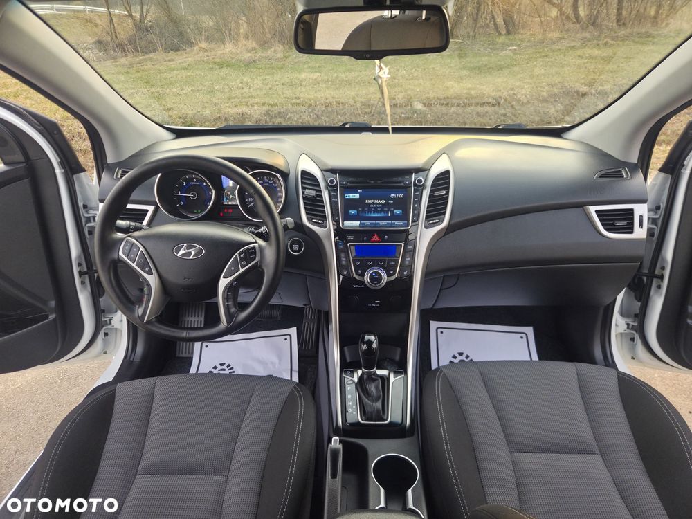 Hyundai i30 1.6 CRDI DCT Premium - 16