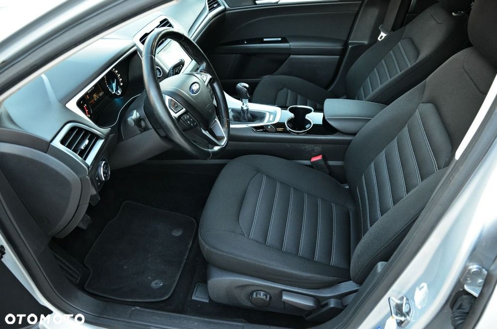 Ford Mondeo 2.0 TDCi STart-Stopp Titanium - 28