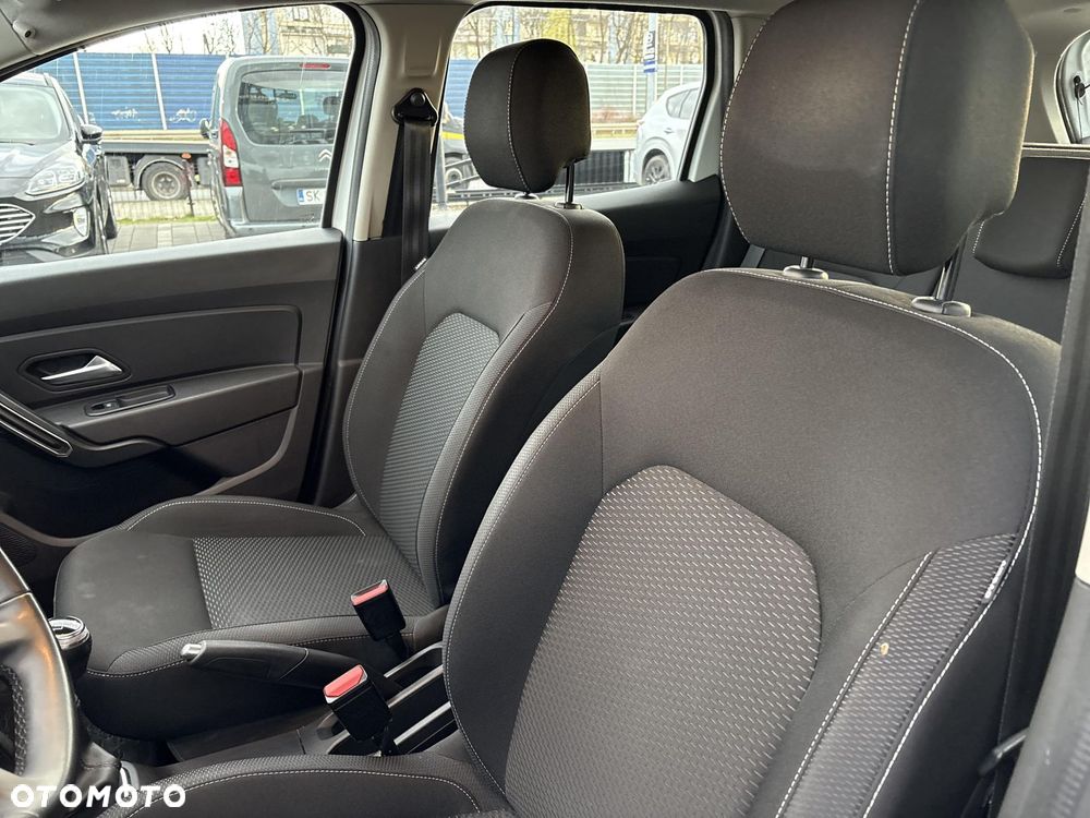 Dacia Duster 1.3 TCe FAP Comfort 4WD - 10