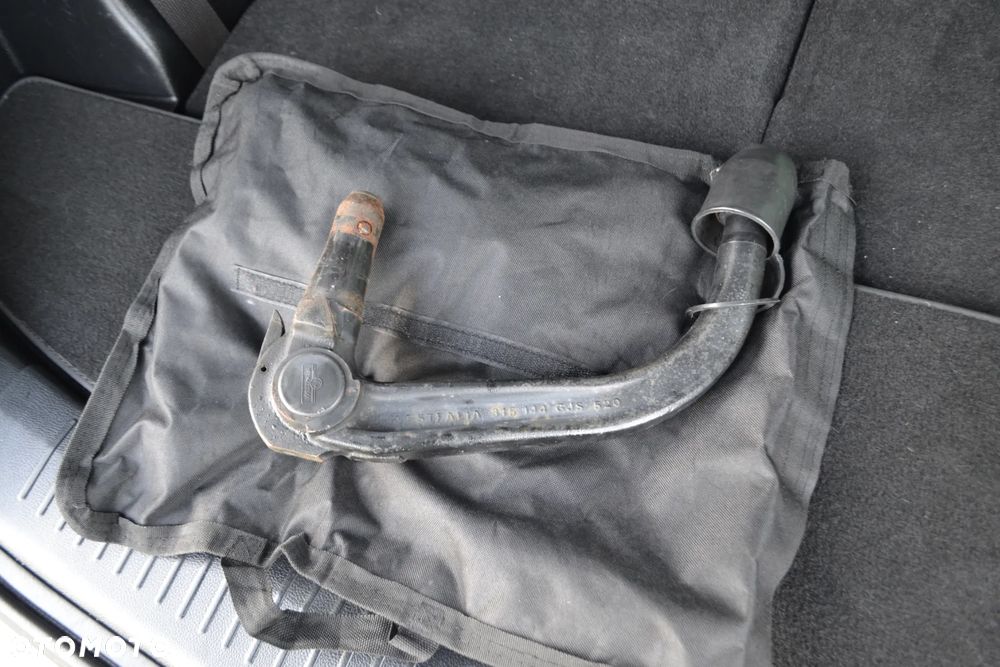 Kia Carens 1.7 CRDi Business Line 7os - 21