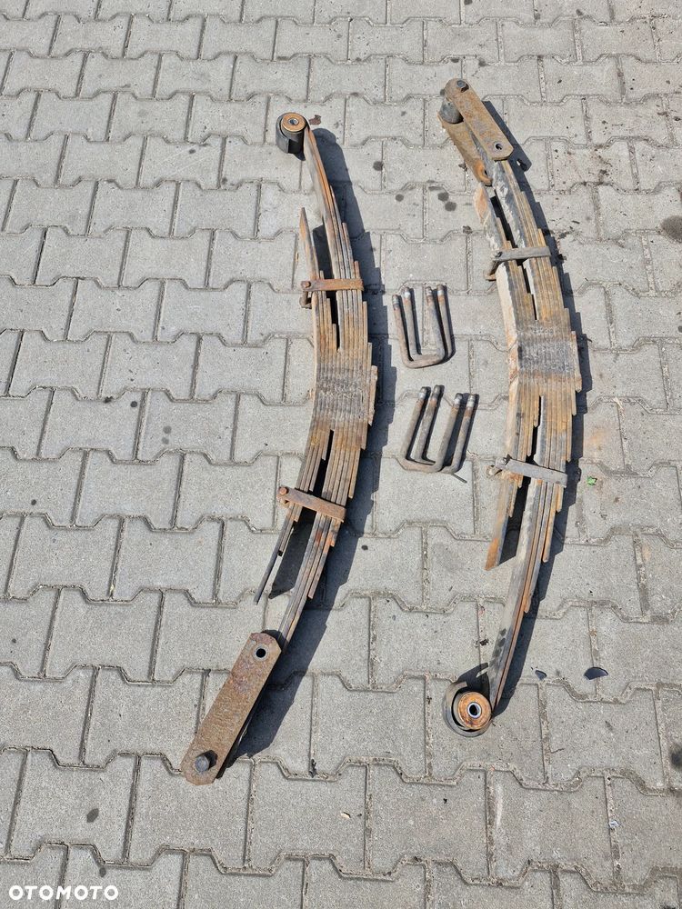 IVECO DAILY 50C BLIŹNIAK RESORY 13 PIÓR JARZMA KOMPLET 504119092 - 1
