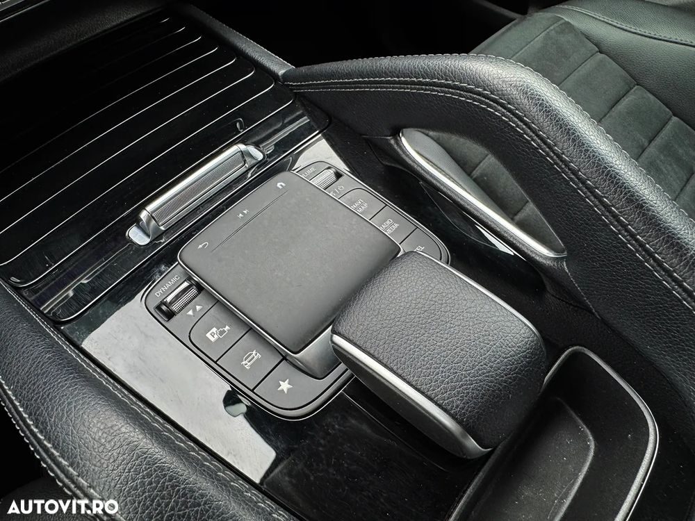 Mercedes-Benz GLE Coupe 350 e 4Matic 9G-TRONIC AMG Line - 23