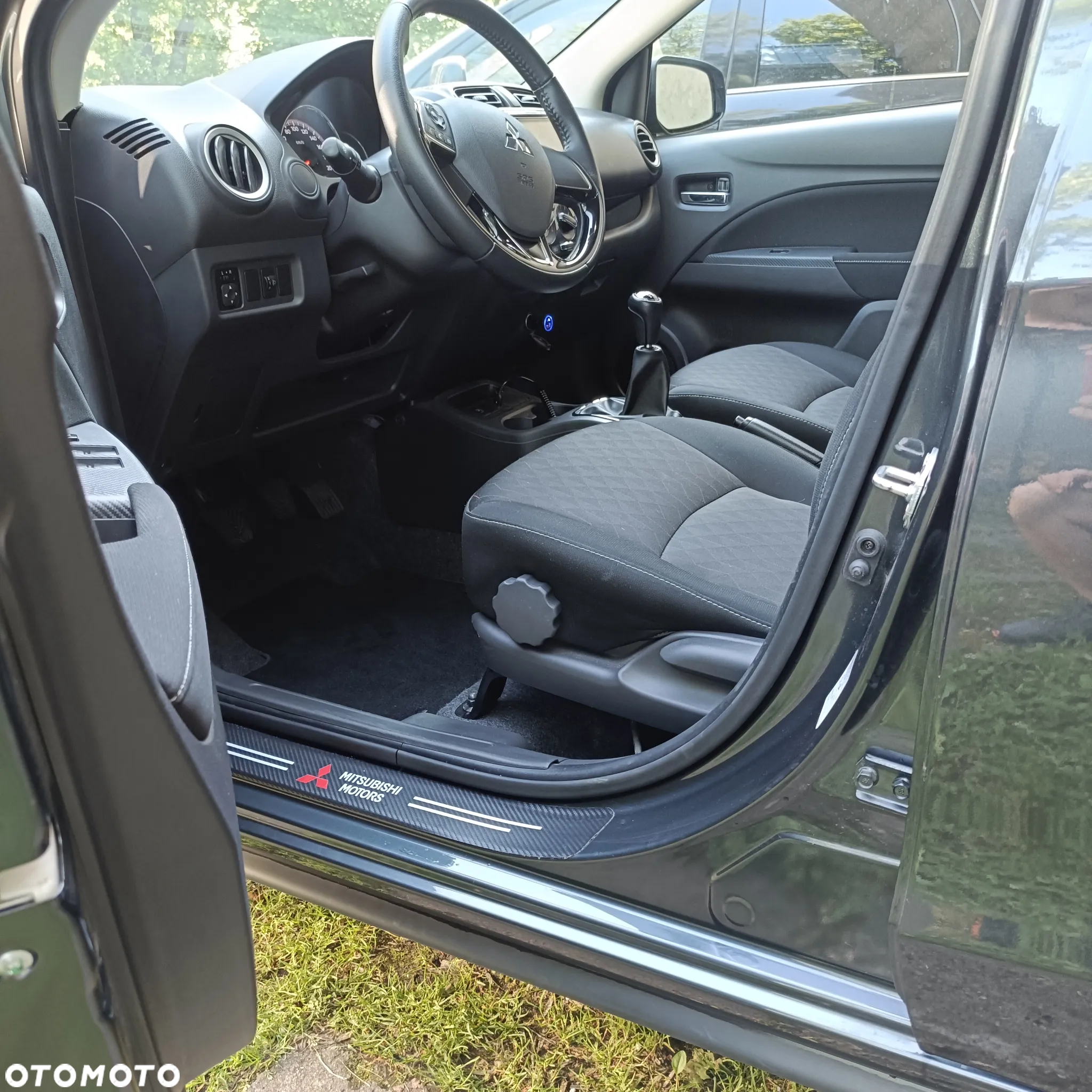 Mitsubishi Space Star 1.2 AS&G Invite SDA - 11