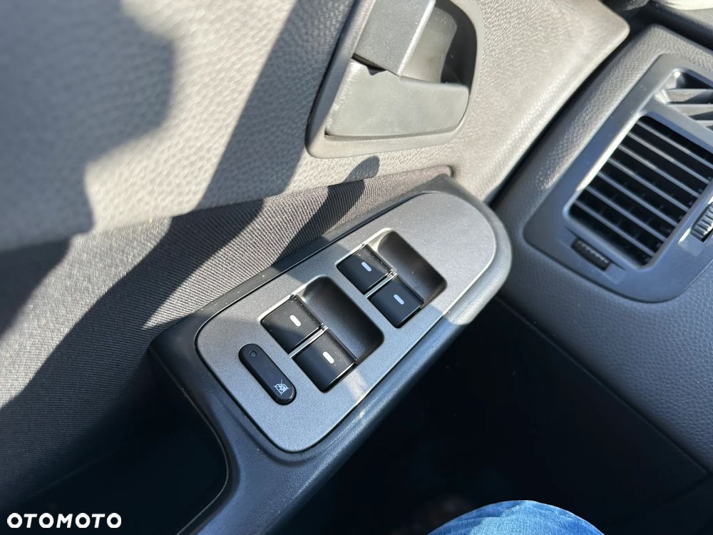 Tata Indica Vista 1.4 Safire - 20