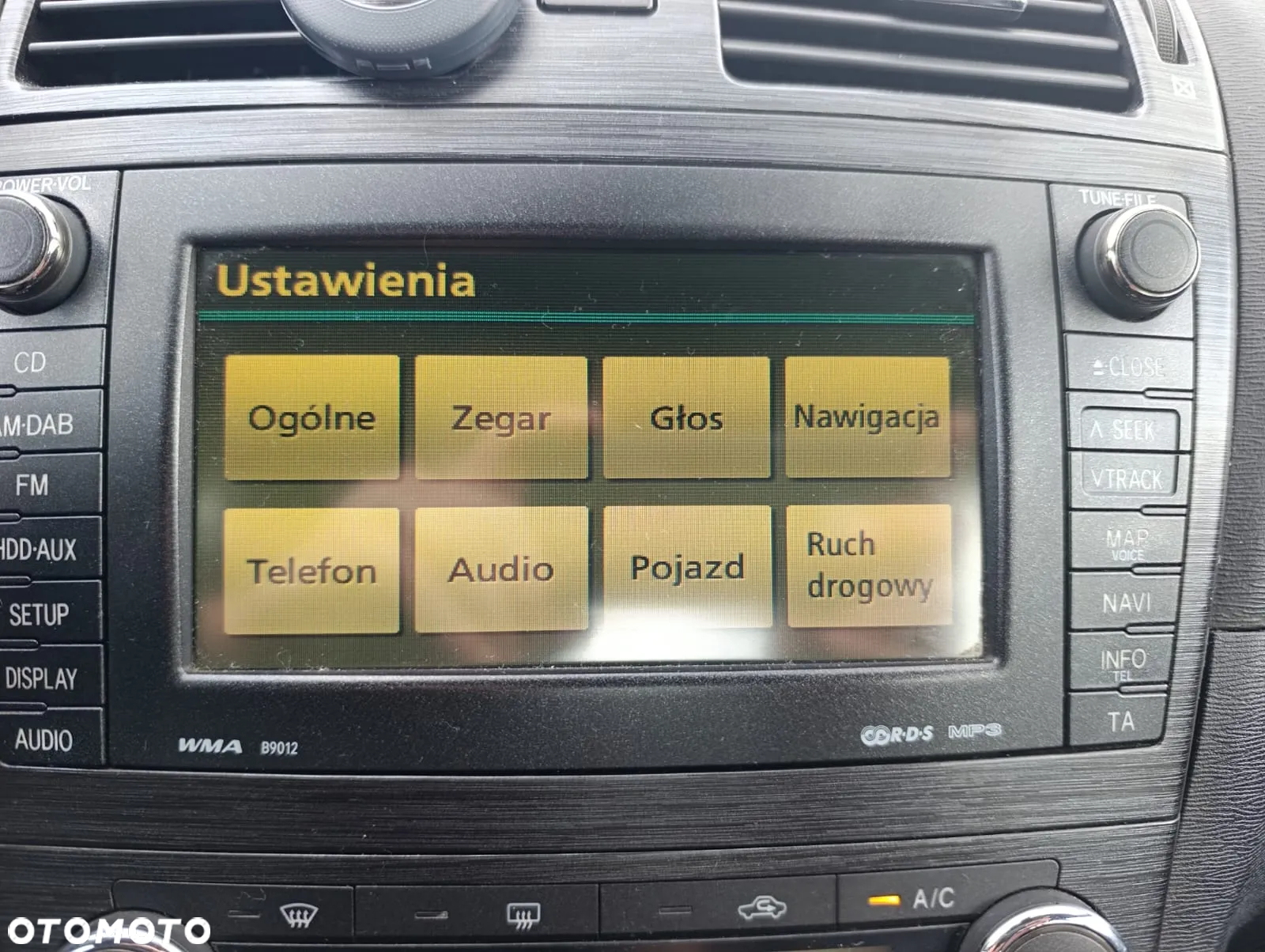 Toyota Avensis 2.0 Prestige NAVI - 22