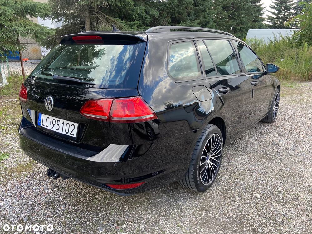 Volkswagen Golf - 11