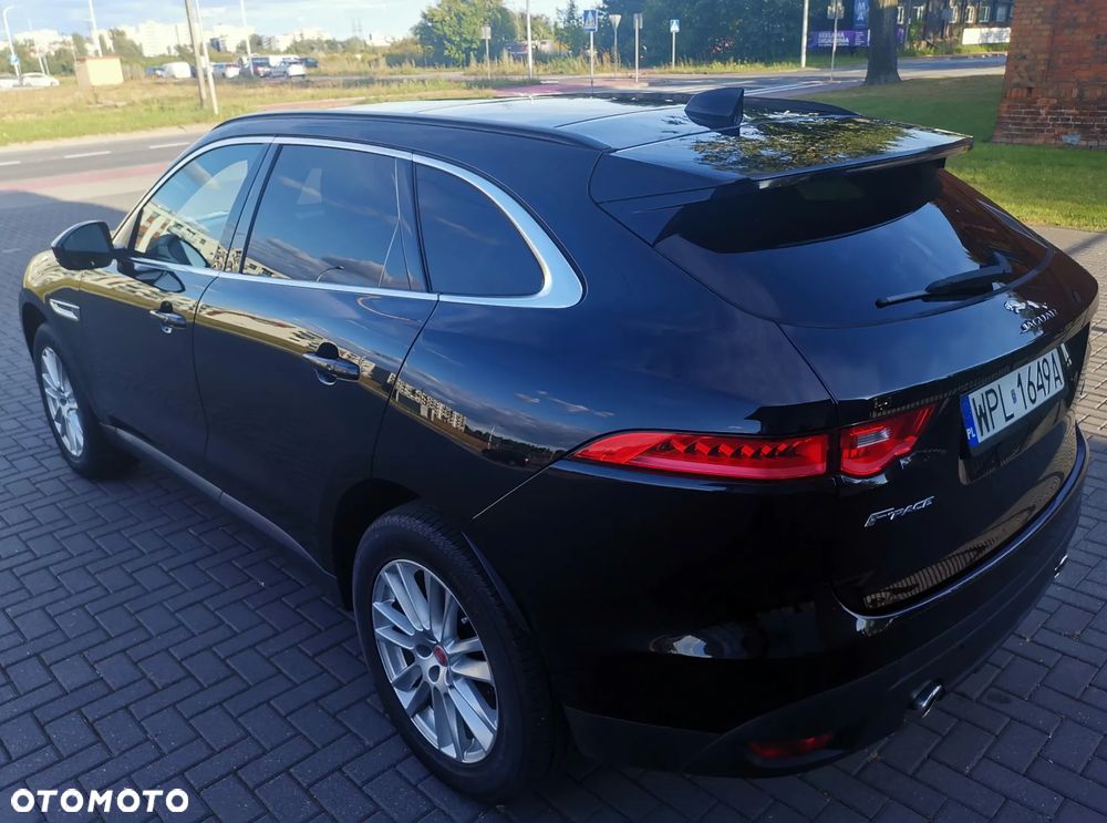 Jaguar F-Pace 35t AWD Prestige - 12