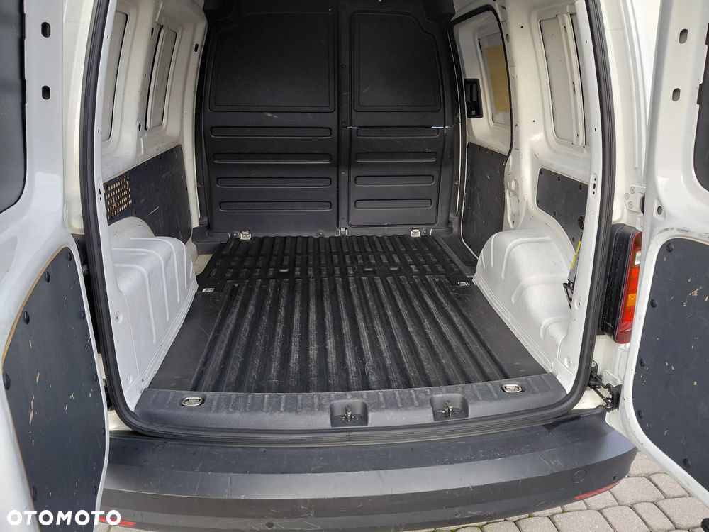 Volkswagen Caddy - 21