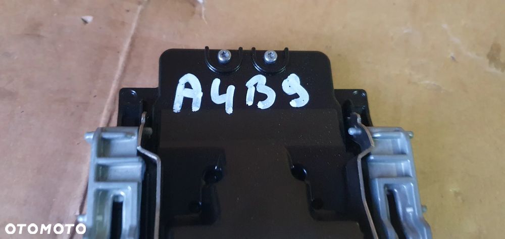 Kamera Asystent pasa ruchu Audi A4 B9 8W 8W0907217B - 9