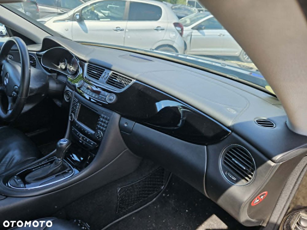 Mercedes-Benz CLS 350 CGI 7G-TRONIC - 11