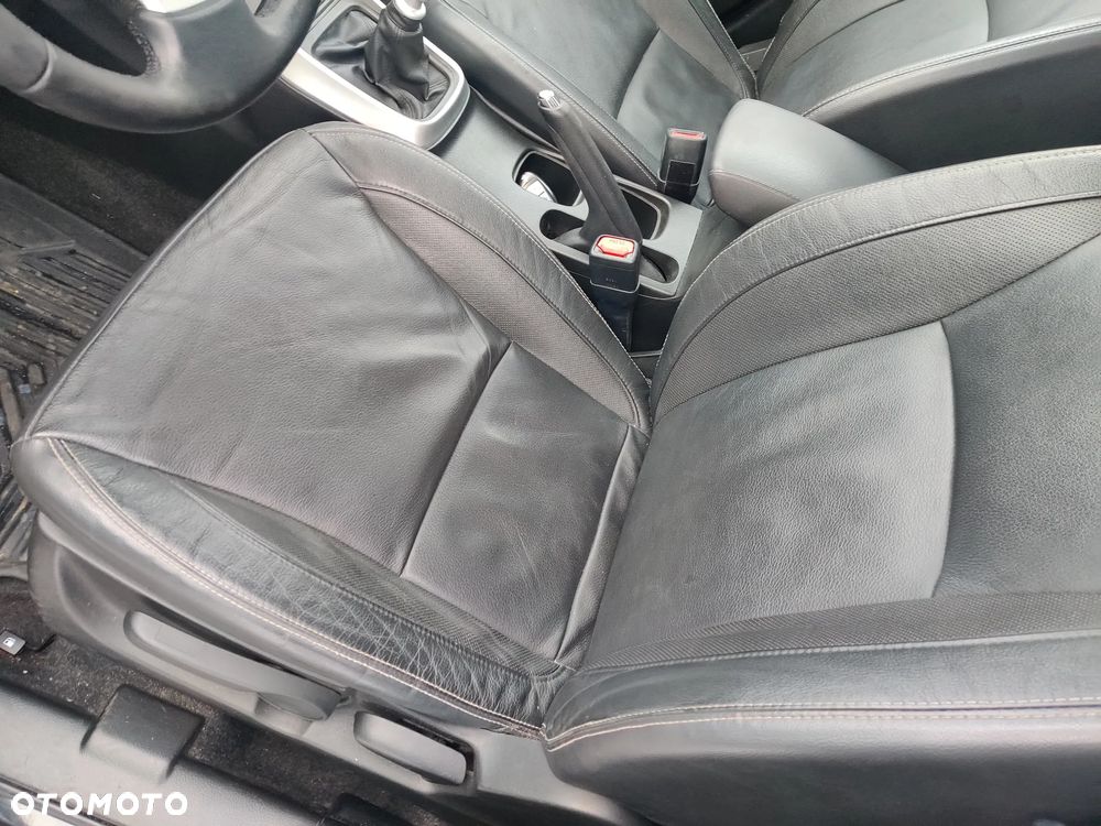 Suzuki SX4 S-Cross 1.4 T Premium - 23