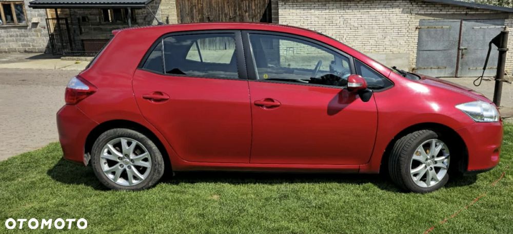 Toyota Auris 1.6 Premium - 7