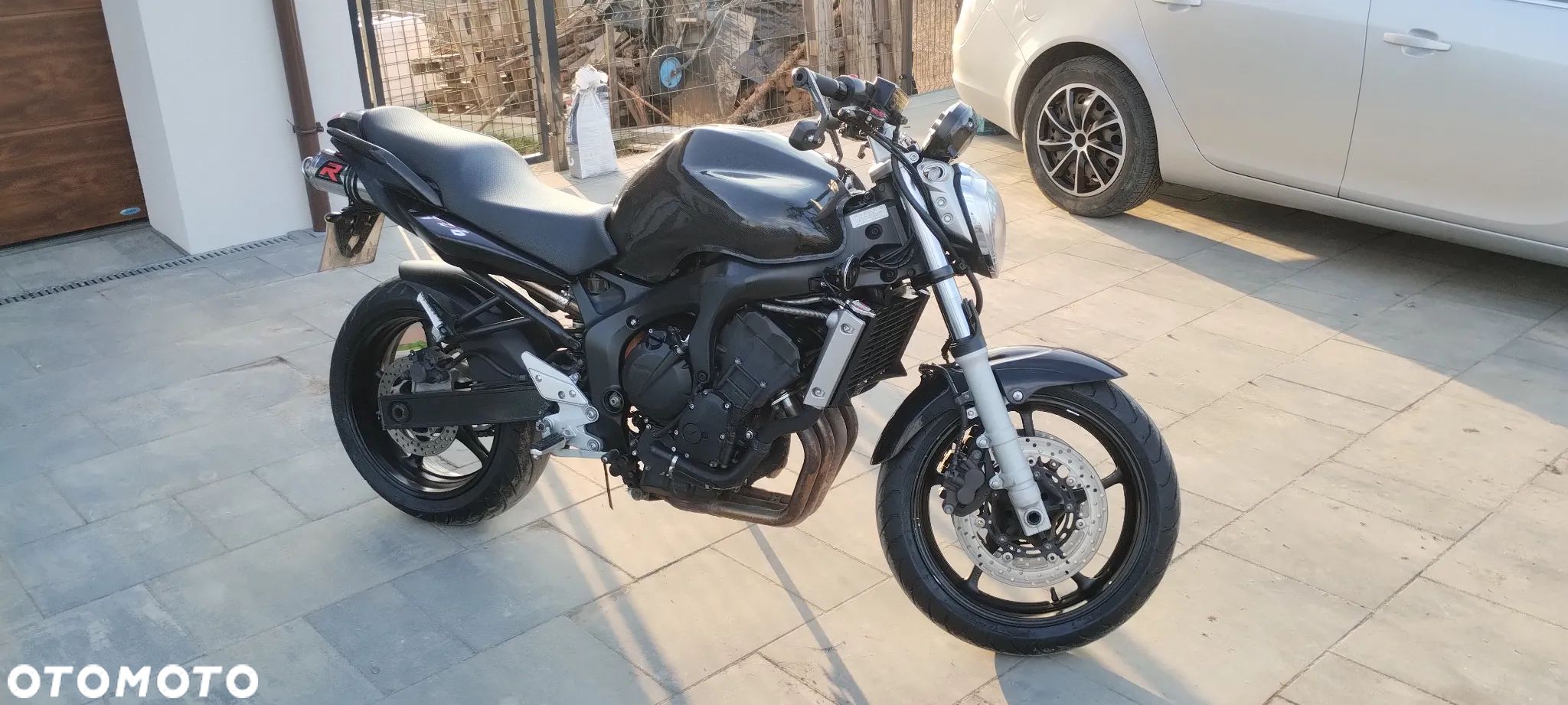 Yamaha FZ6 - 1