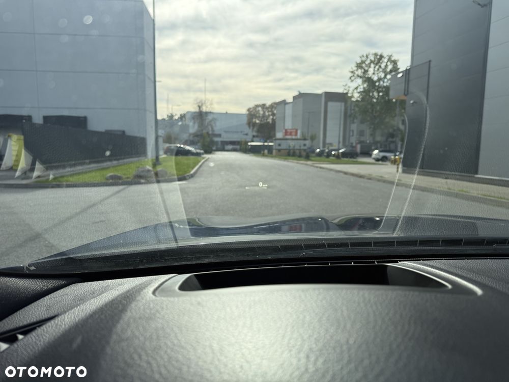 BMW Seria 5 528i xDrive Sport-Aut Modern Line - 14