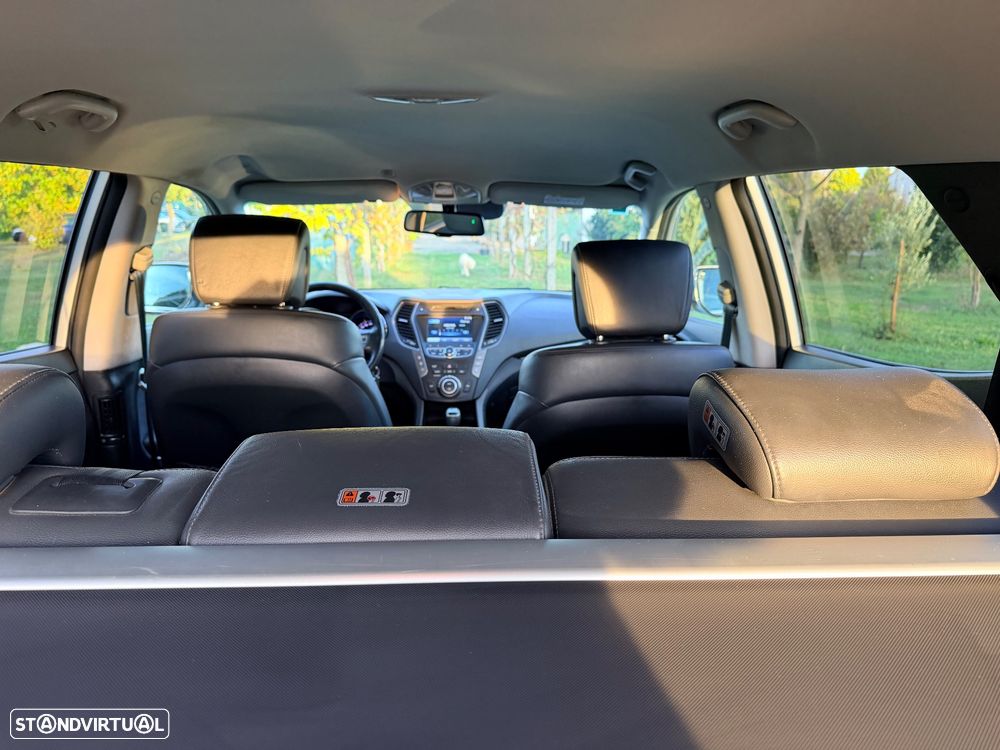 Hyundai Santa Fe 2.2 CRDi Executive 7L - 17