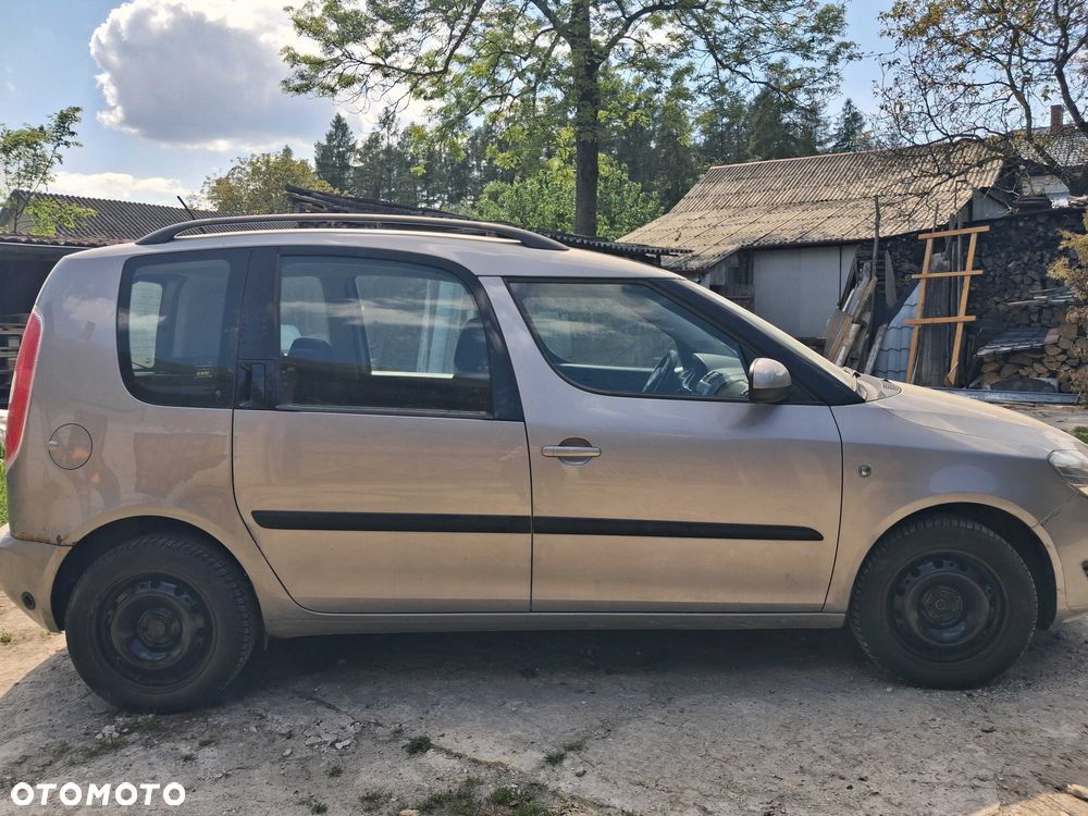 Skoda Roomster - 2