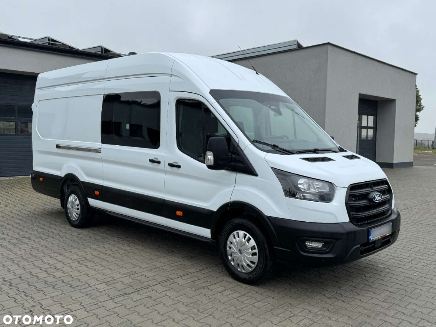 Ford Transit - 1