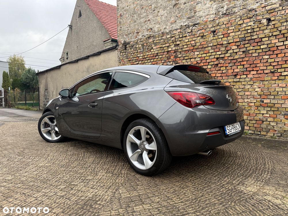 Opel Astra - 4