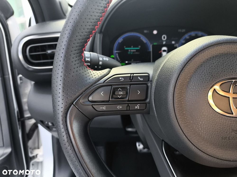 Toyota Yaris - 17
