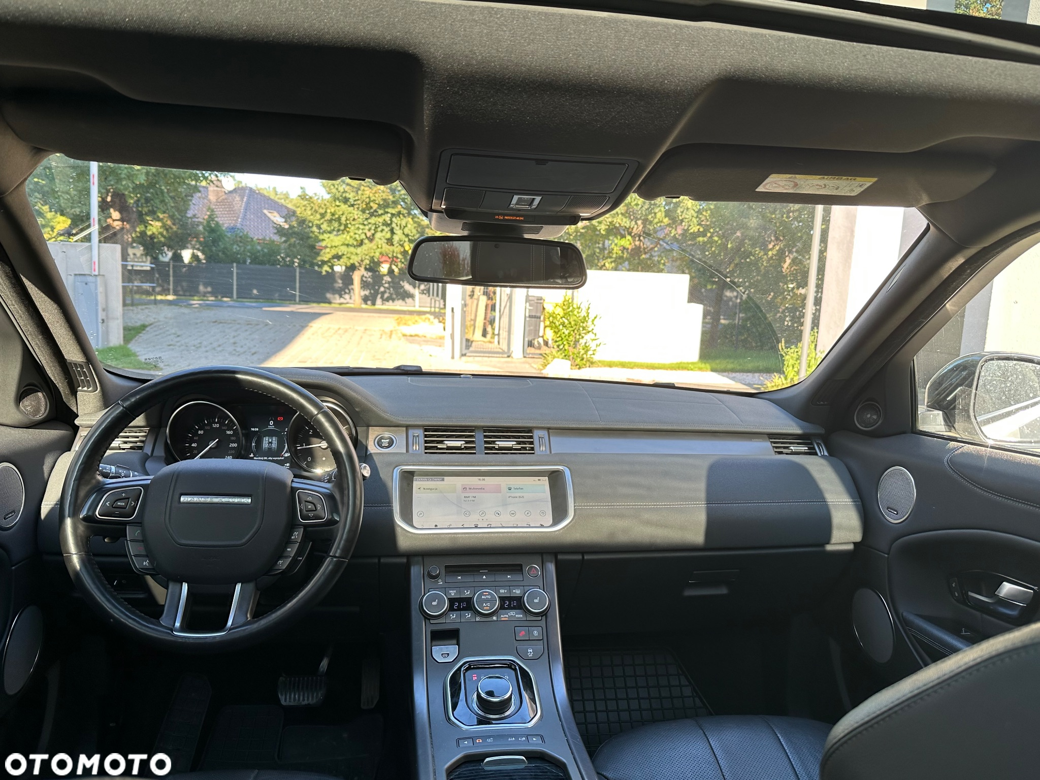 Land Rover Range Rover Evoque 2.0TD4 SE Dynamic Special Edition - 8