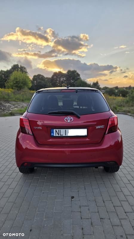 Toyota Yaris 1.33 Selection Passion MS - 3