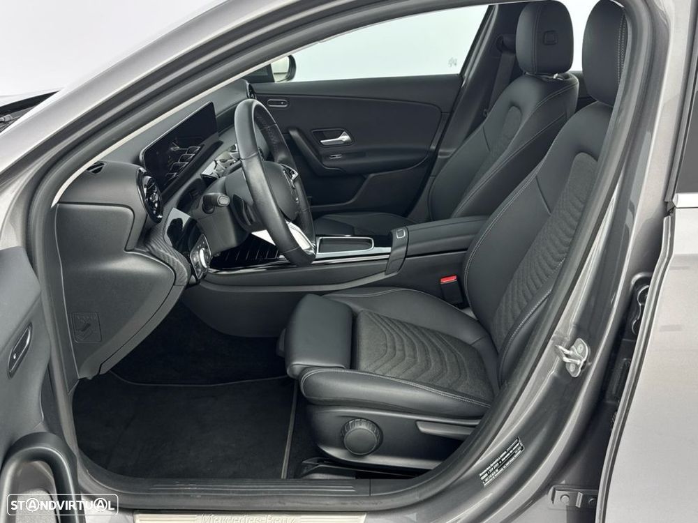 Mercedes-Benz A 200 Standard - 11