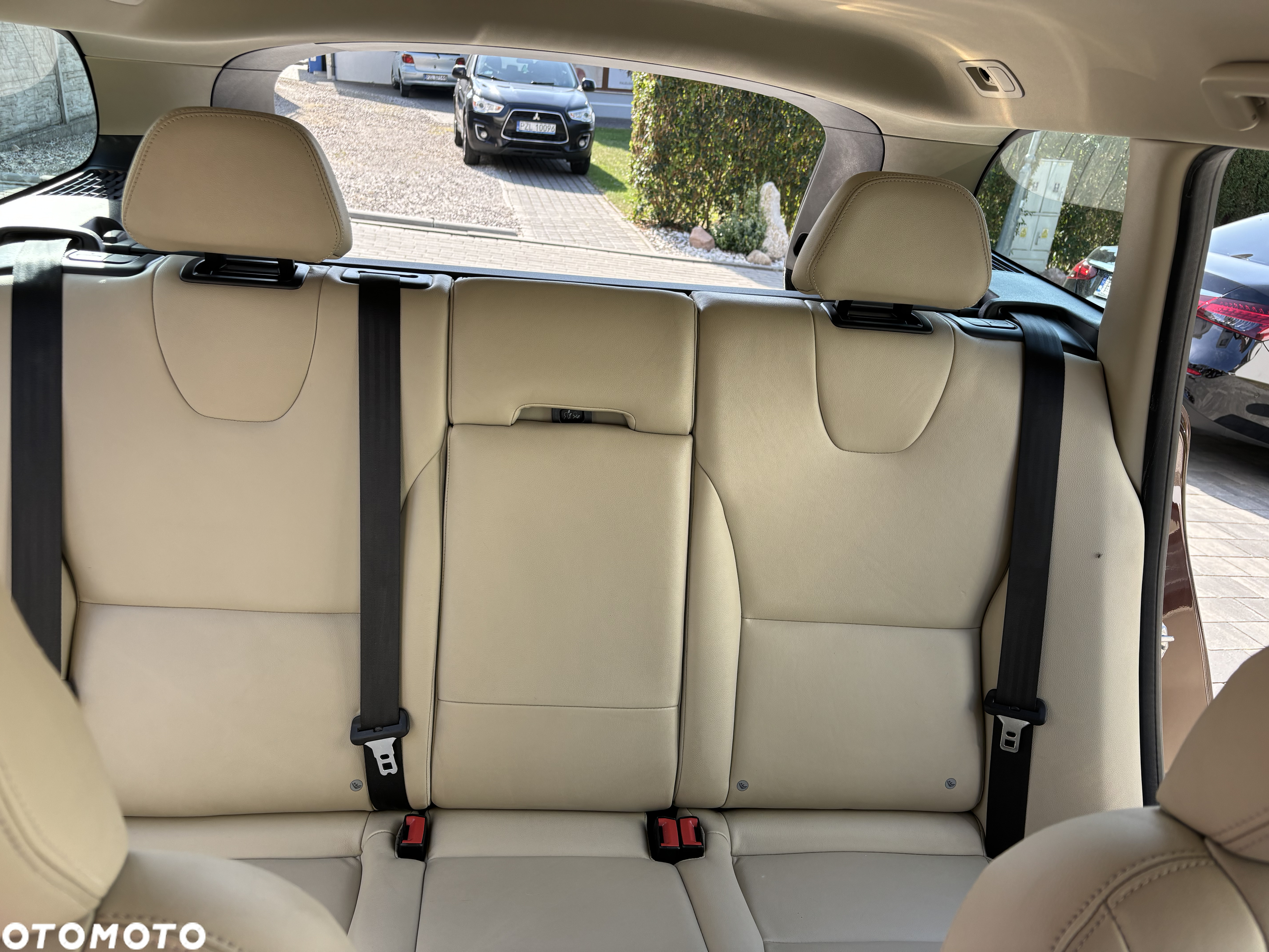 Volvo XC 60 - 25