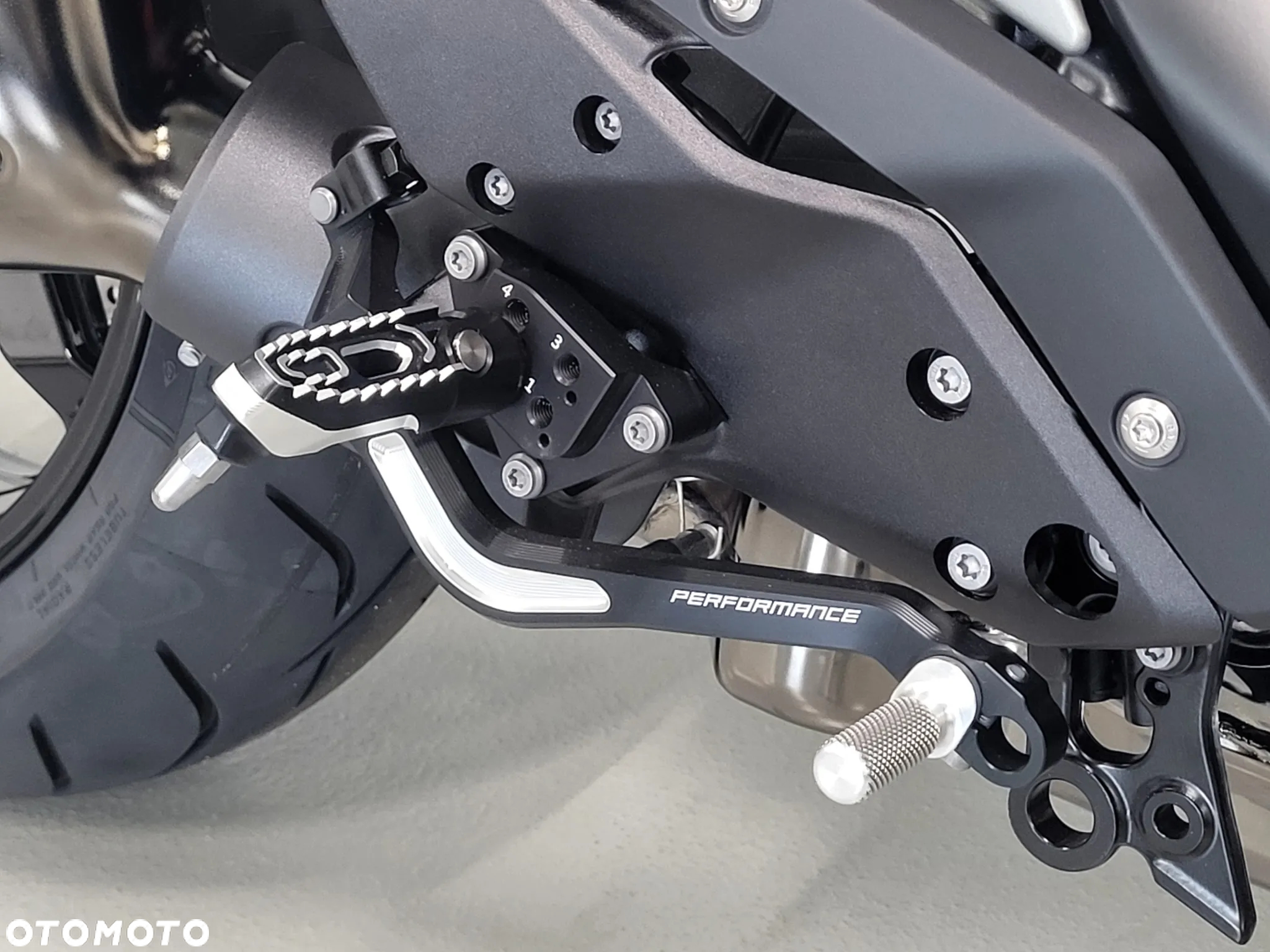 BMW R - 11