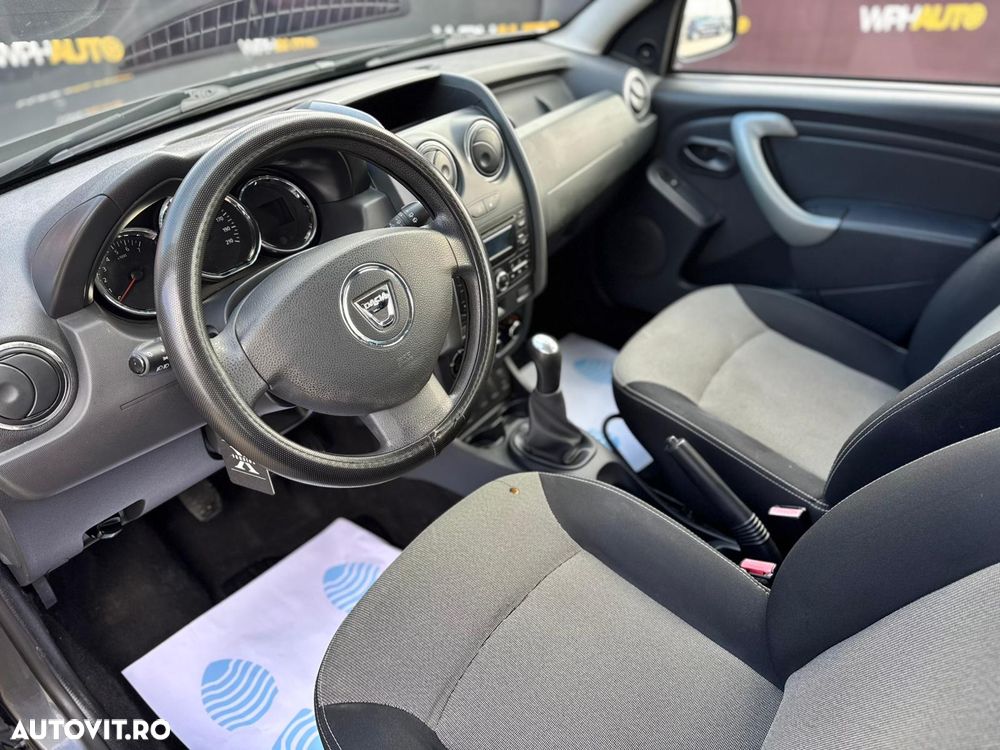 Dacia Duster 1.6 16V 105 4x2 Laureate - 9