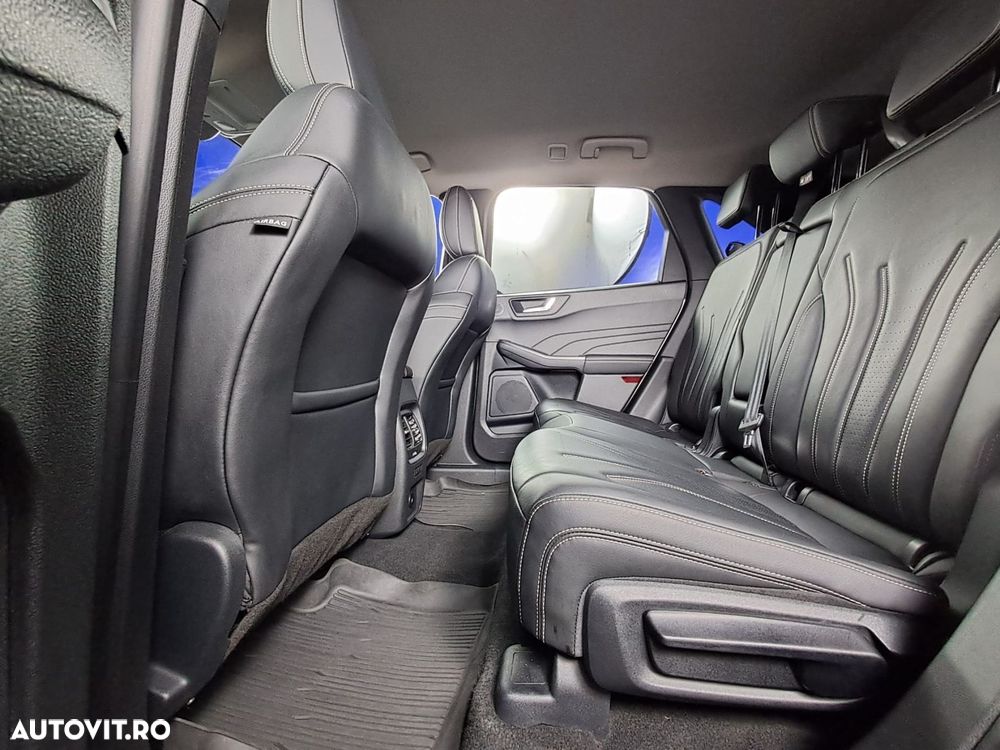 FORD Kuga 2022 — imagine 27