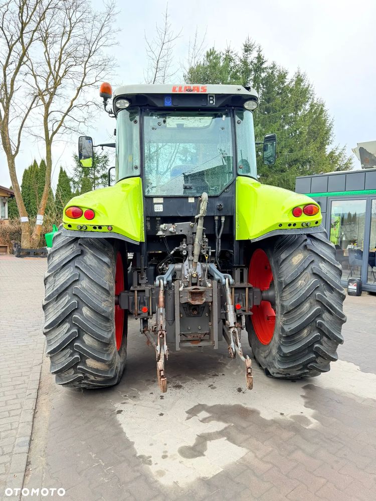 Claas Arion 630C - 12