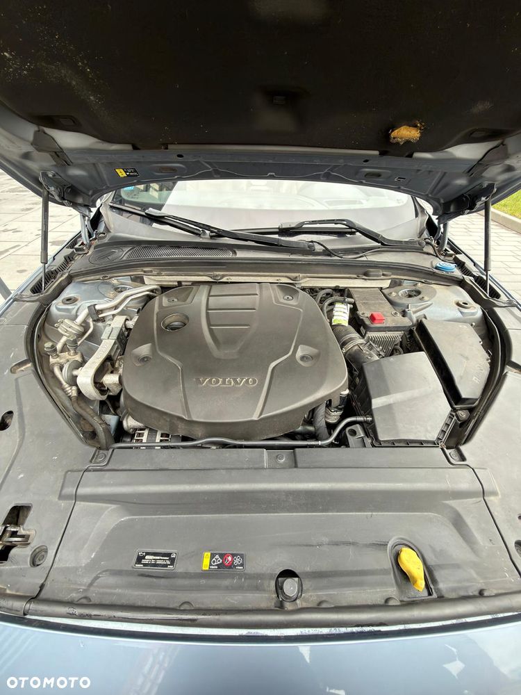 Volvo S90 D5 SCR AWD Inscription - 24