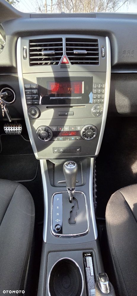 Mercedes-Benz Klasa B 200 Autotronic Special Edition - 10