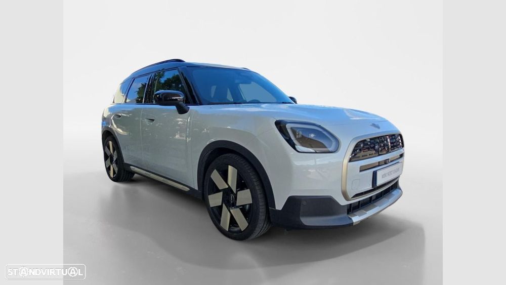 MINI Countryman E Favoured L - 3
