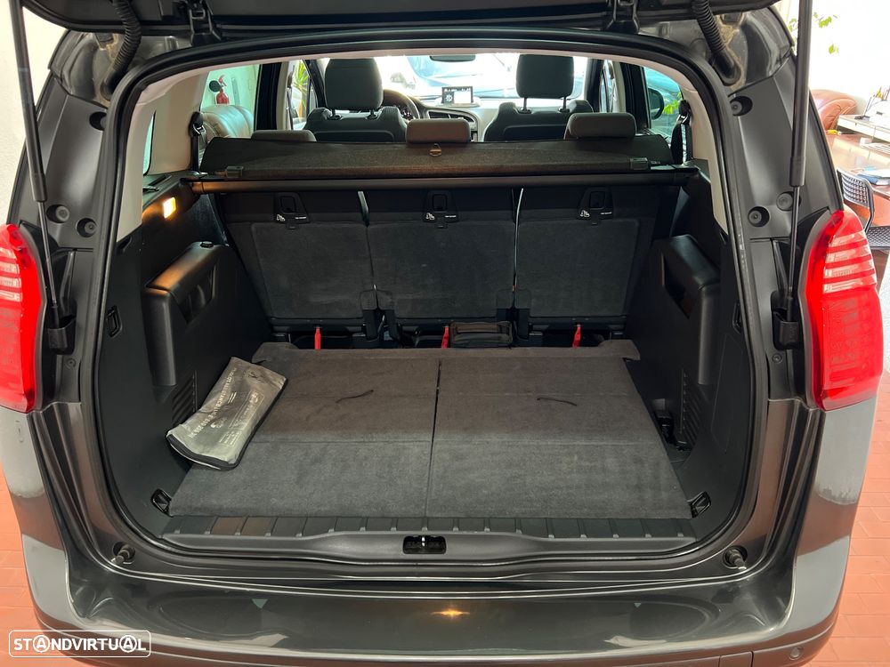 Peugeot 5008 1.6 BlueHDi Allure J17 - 33