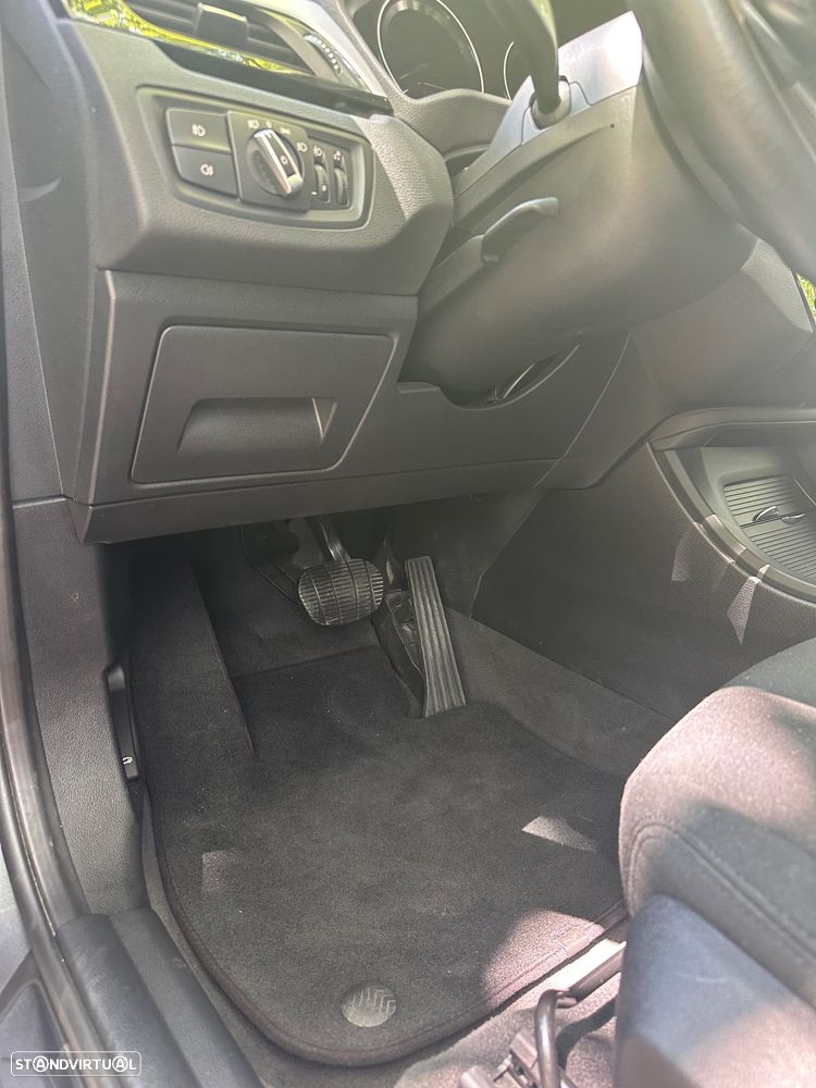 BMW X1 - 10