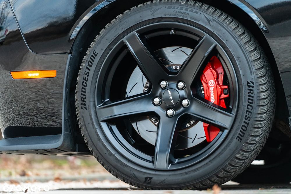 Dodge Challenger 6.2 Hellcat - 3