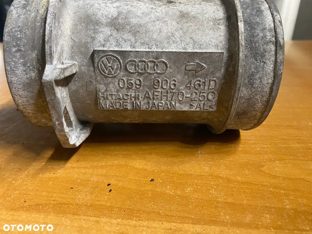 PRZEPŁYWOMIERZ 059906461D AFH70-25C PASSAT B5 A6 C5 - 2