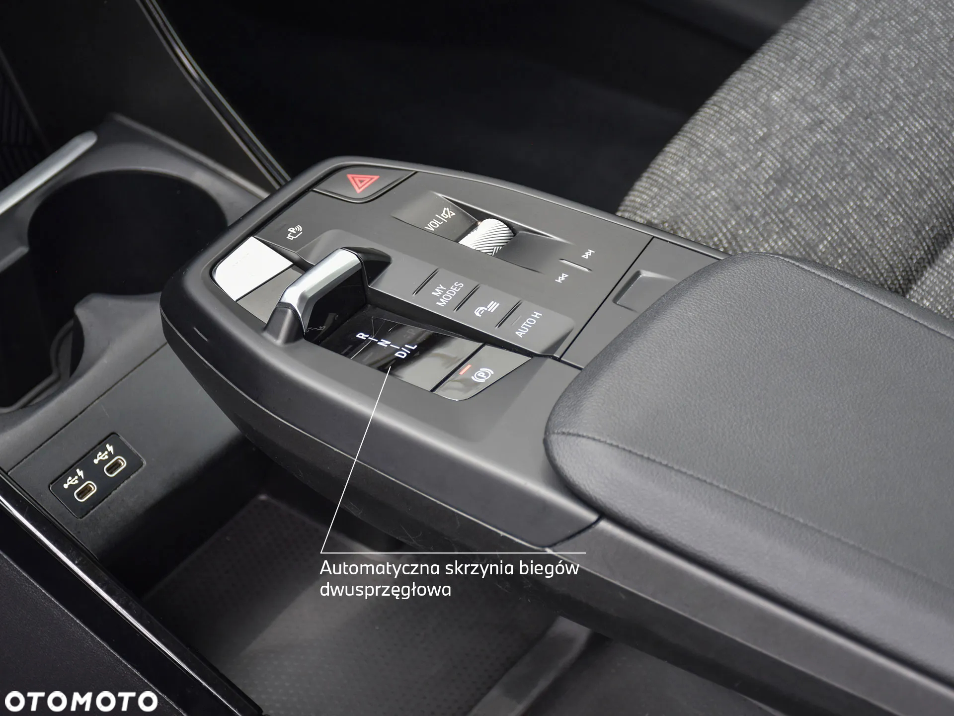 BMW X1 sDrive18i - 27