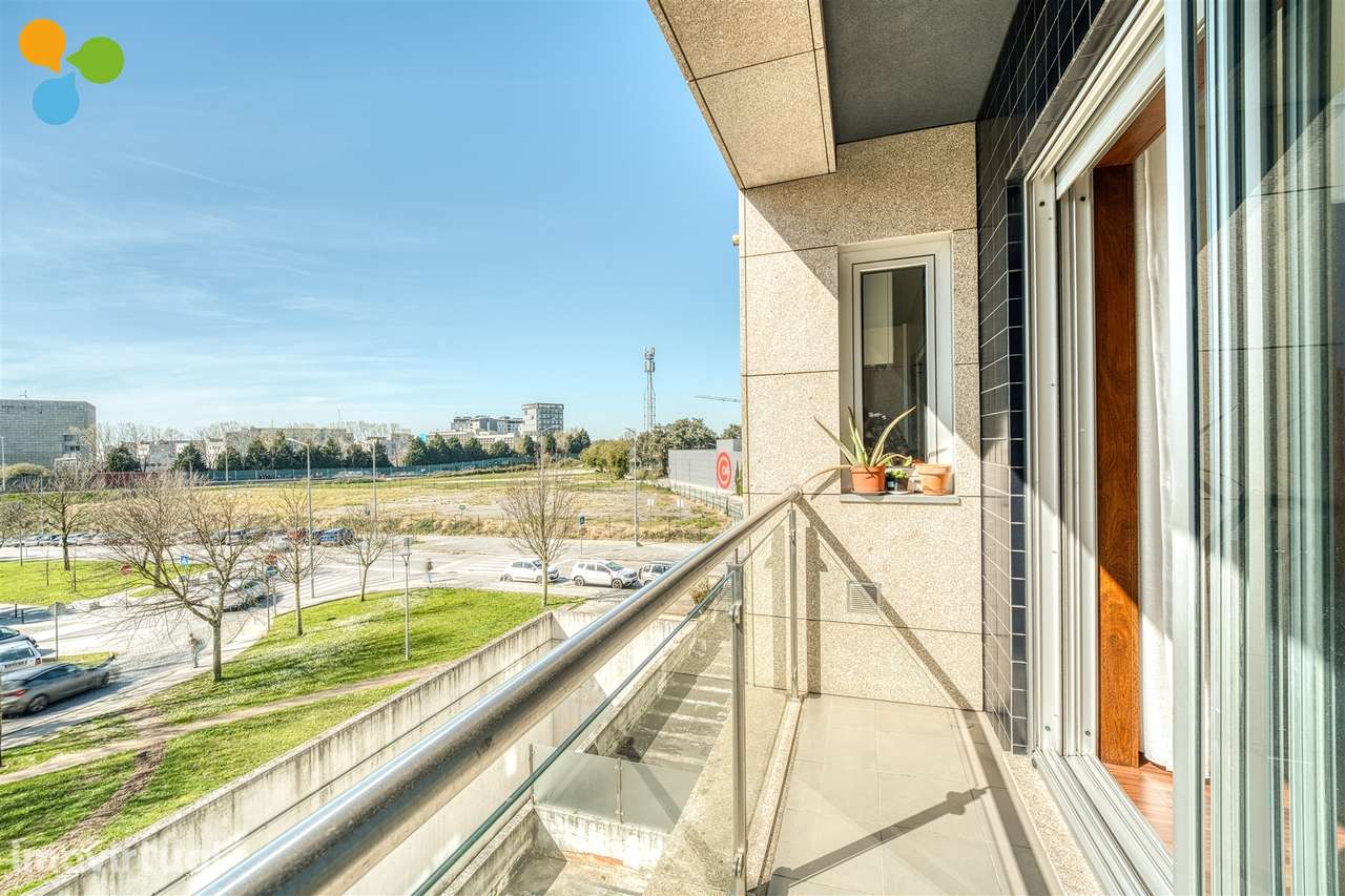 Apartamento T4 Venda em Paranhos,Porto - Grande imagem: 3/38
