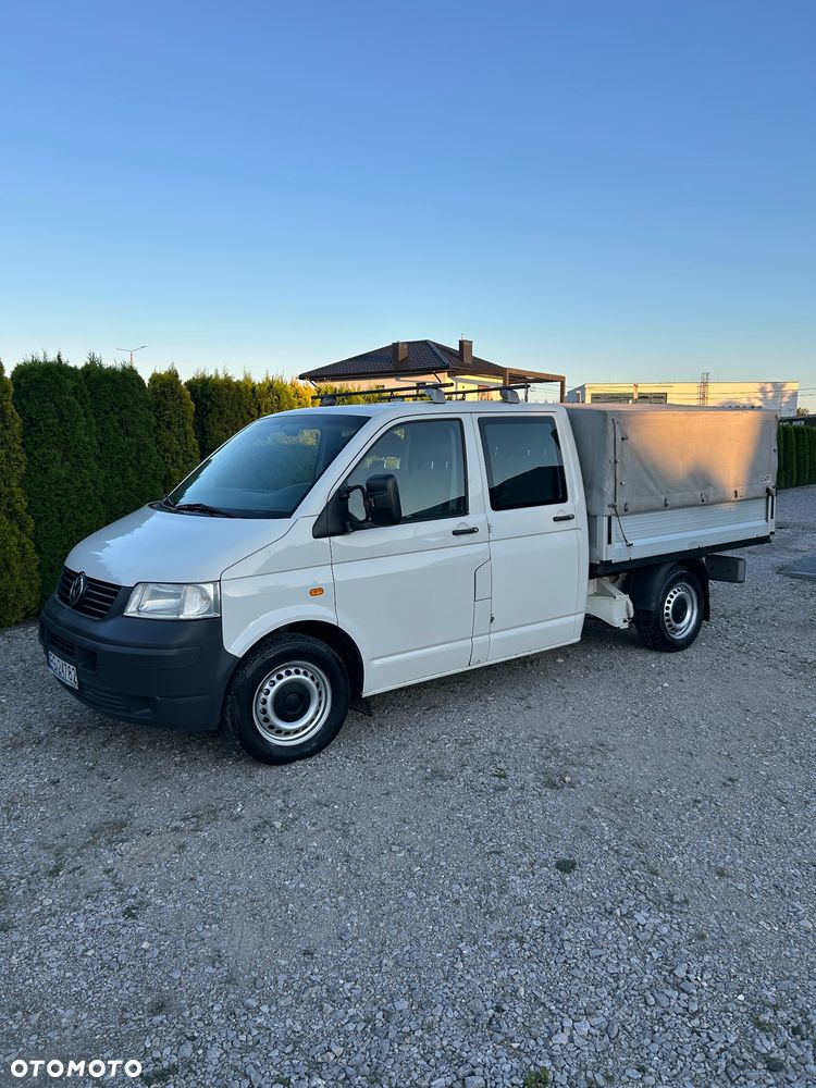 Volkswagen Transporter - 1