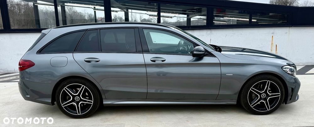 Mercedes-Benz Klasa C 220 d 4Matic 9G-TRONIC Edition AMG Line - 10