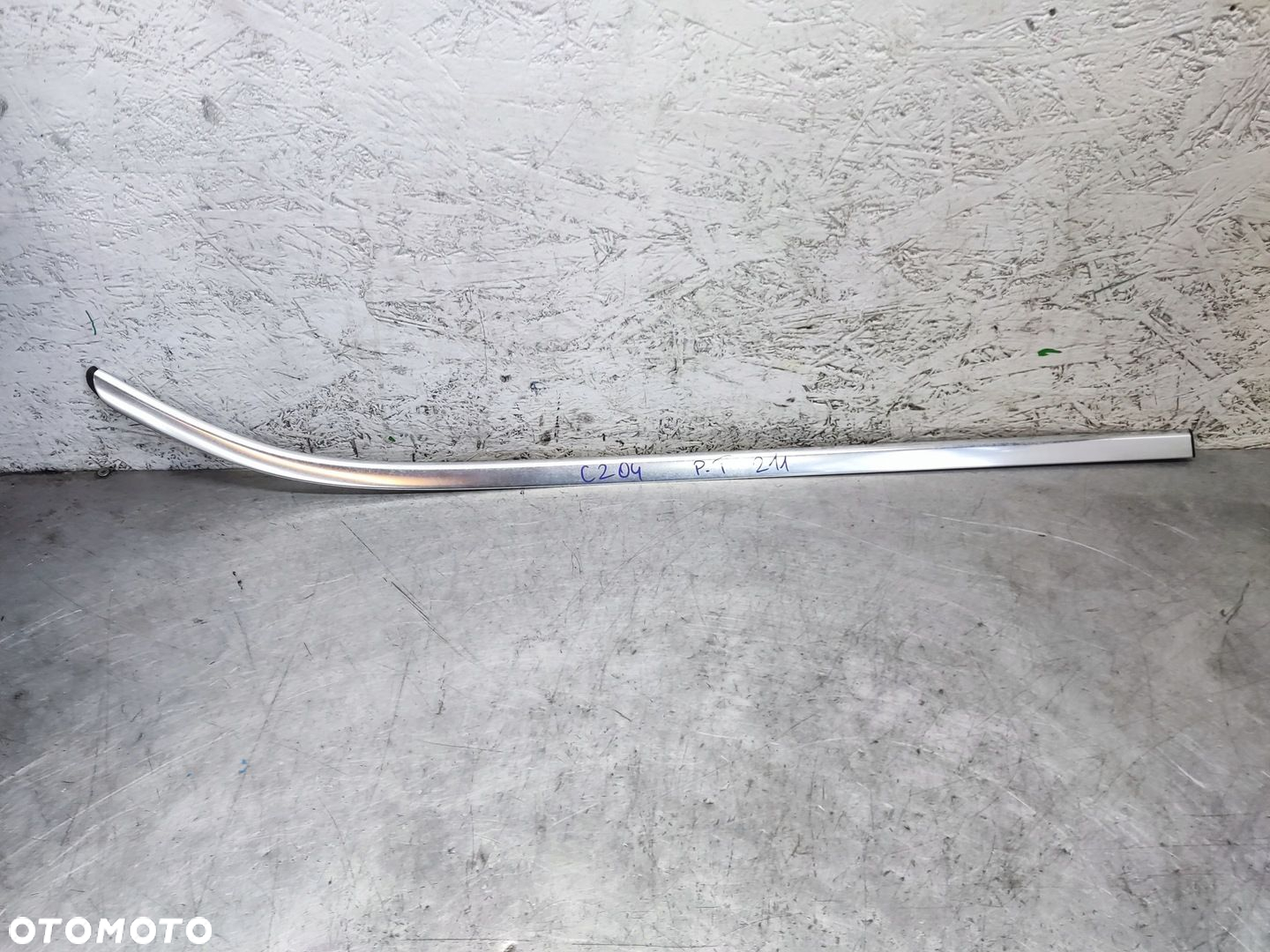 MERCEDES C KLASA W204 COUPE LISTWA SZYBY BOCZNEJ PRAWA TYŁ A2046706312 - 3