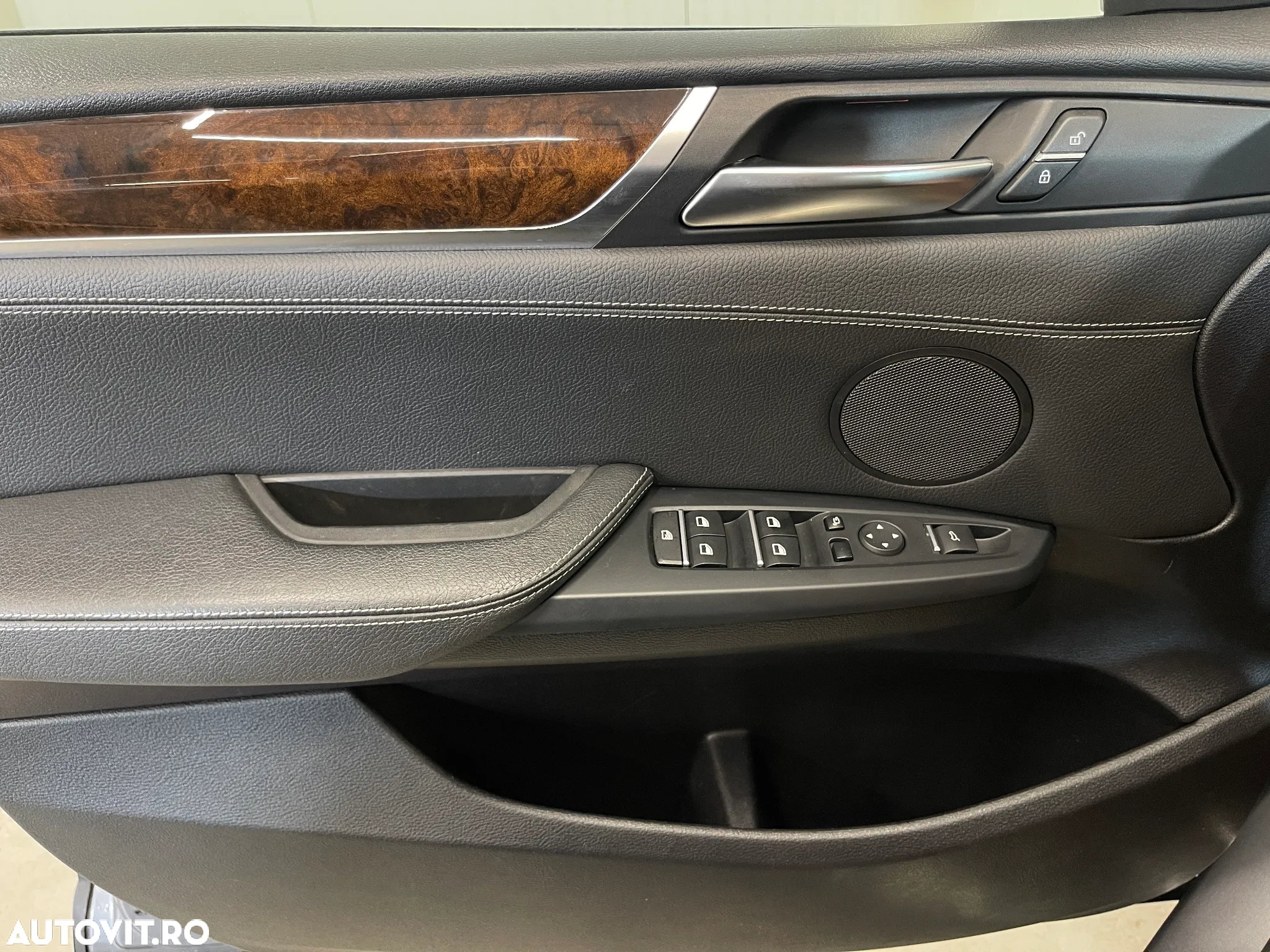 BMW X3 xDrive20d AT Luxury Line - 28