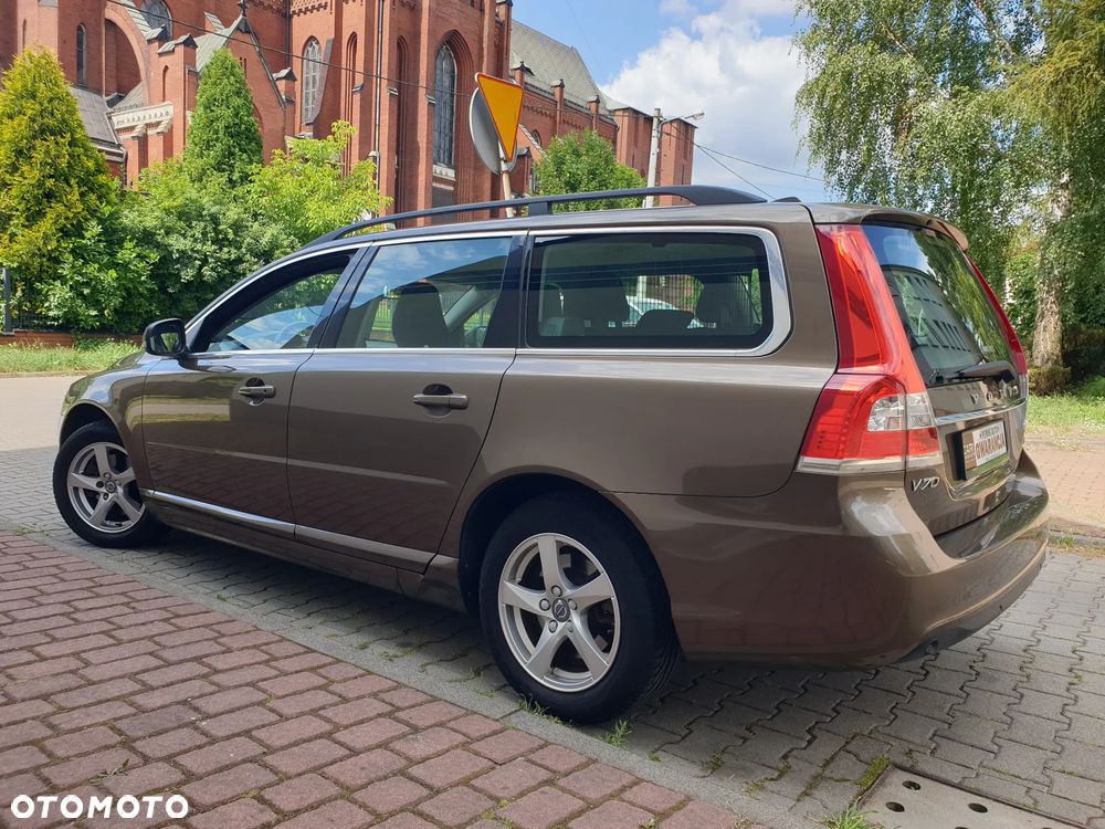 Volvo V70 D2 Linje Classic - 18