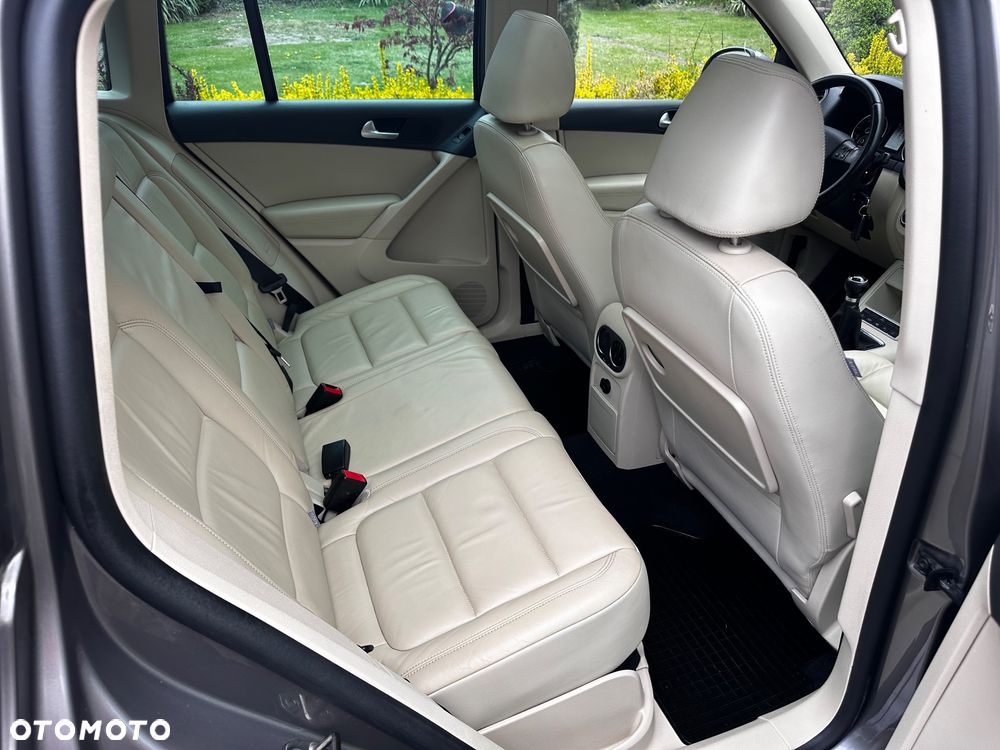 Volkswagen Tiguan 2.0 TDI DPF 4Motion Track & Style - 27