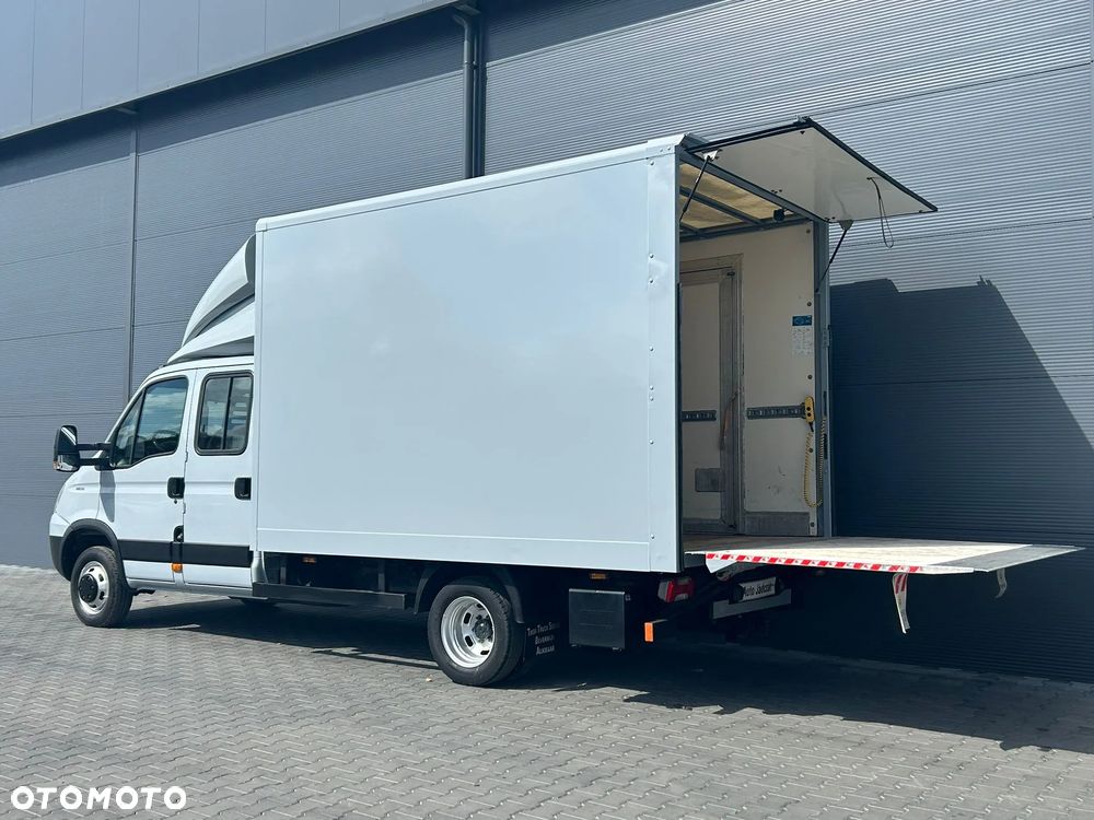 Iveco Daily 35C15 3.0 HPI DOKA Kontener + winda + drzwi boczne **Brygadówka**BLIŹNIAKI**Sprowadzony** - 7