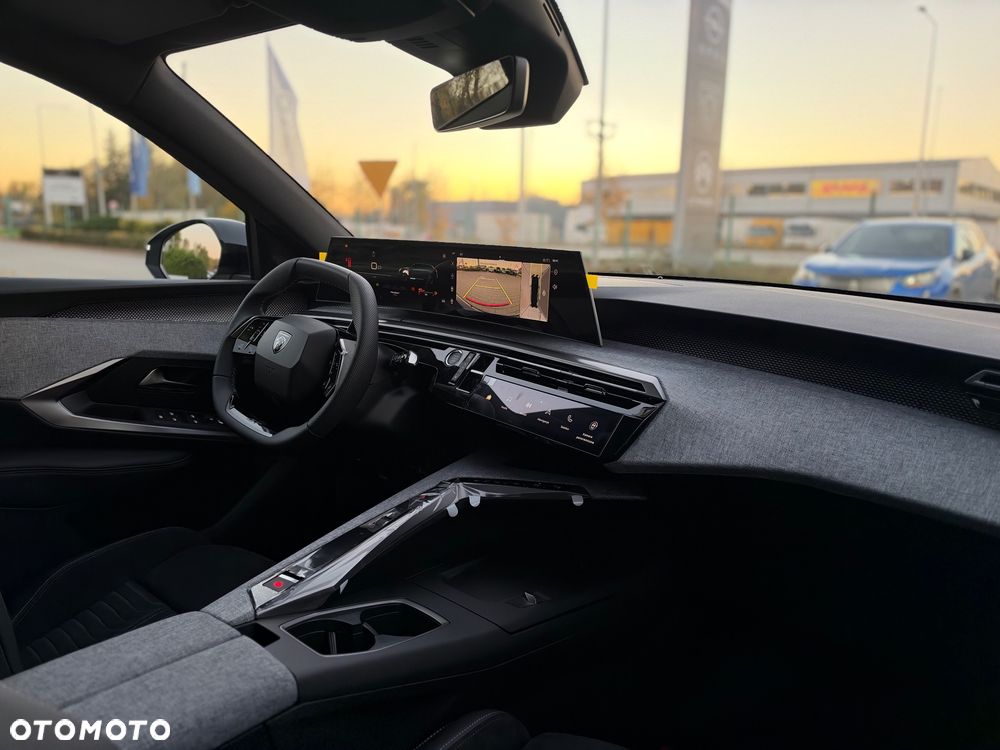 Peugeot 5008 1.2 PureTech mHEV GT S&S e-DCS6 - 27