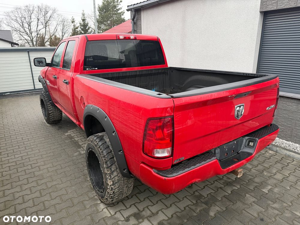 Dodge RAM 5.7 4x4 - 8